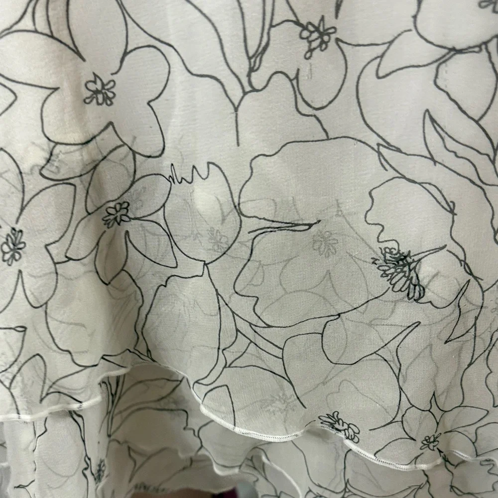 White House Black Market Ivory and Charcoal Floral Dress - Picture 7 of 11